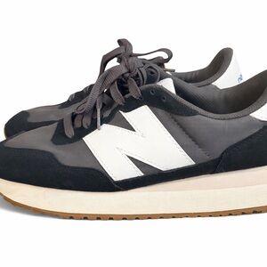 New Balance 237